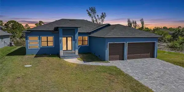 15096 LAKELAND CIRCLE