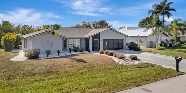 27518 TIERRA DEL FUEGO CIRCLE