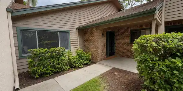 971 SUNRIDGE DRIVE