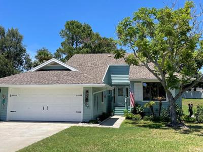 1005 LAKE AVOCA PLACE