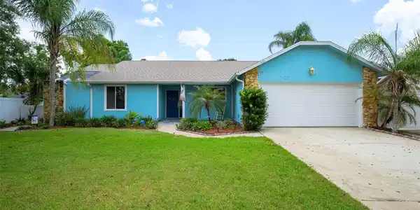 1123 SHERBOURNE WAY