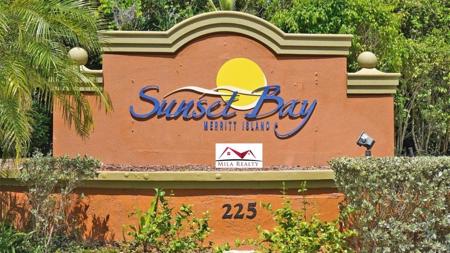 225 S TROPICAL TRAIL