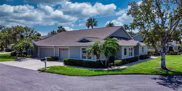 1612 FAIRWAY OAKS DRIVE
