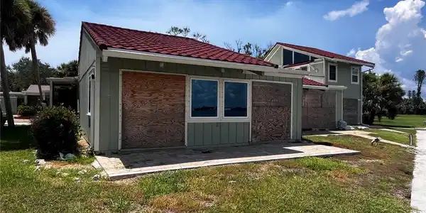 2985 N BEACH ROAD