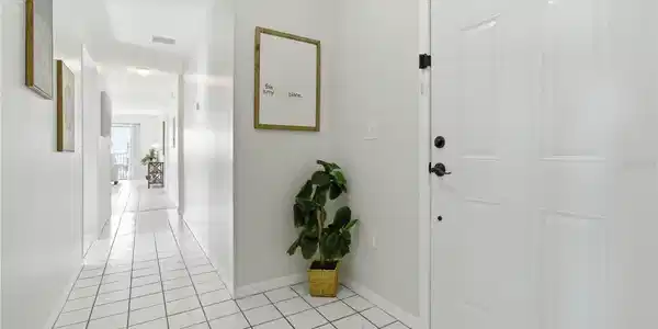 Image 4 Image 4