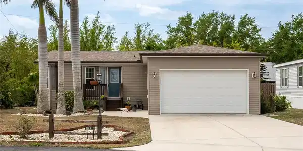 1710 IBIS COURT