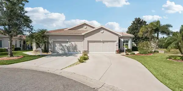 8340 PALMETTO COURT