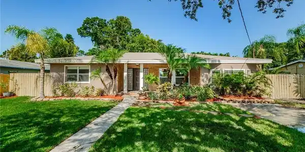 705 BAYSHORE DRIVE