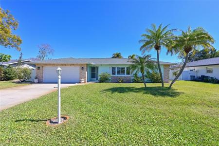 219 57TH STREET COURT W