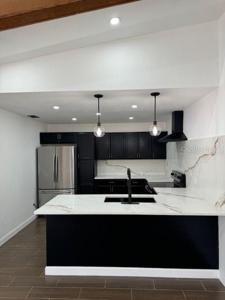 6321 ROYAL WOODS DRIVE