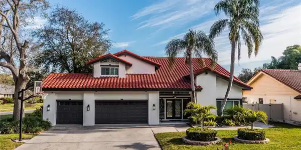4123 CROSSWATER DRIVE