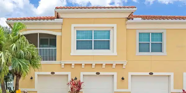4296 EXPEDITION WAY