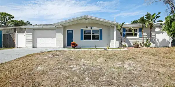 3907 LUMA DRIVE