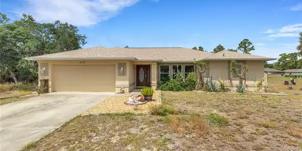 4233 MERRIAM LANE
