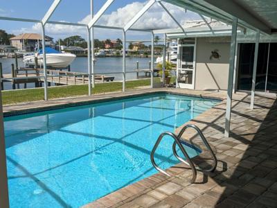 212 POINCIANA LANE