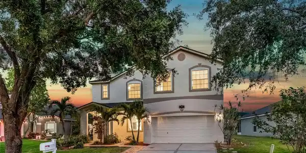 8518 TIDAL BAY LANE