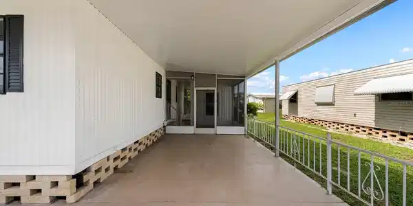 Image 4 Image 4