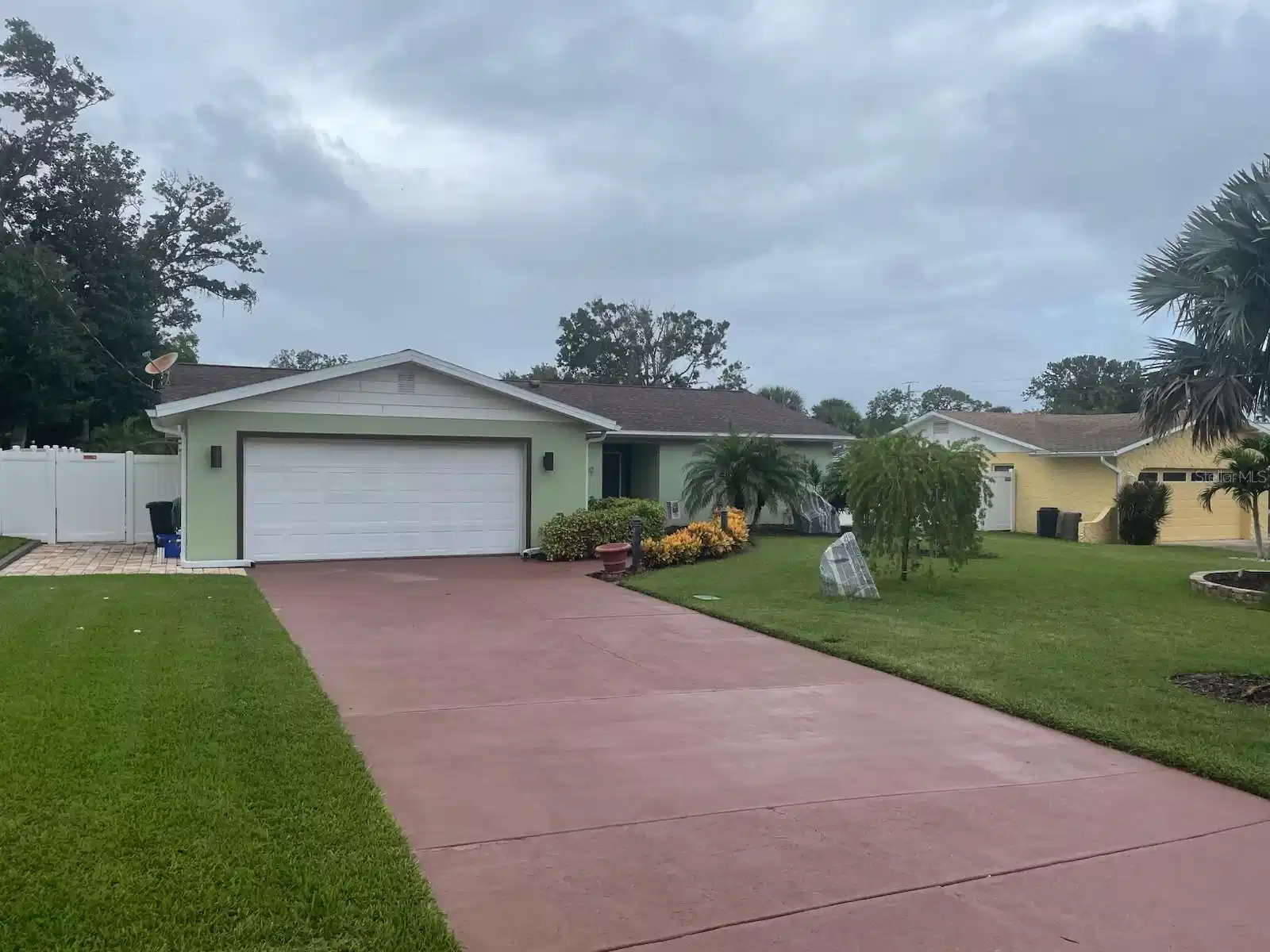 Image 1 Image 1