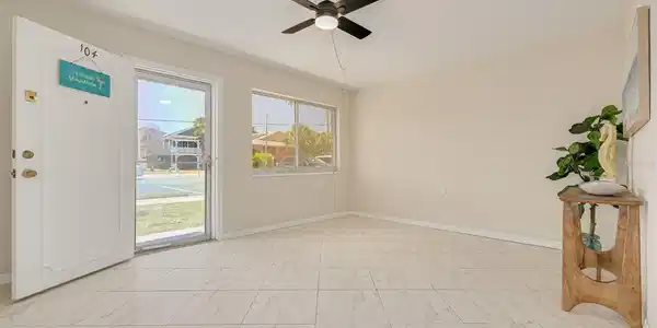 Image 4 Image 4
