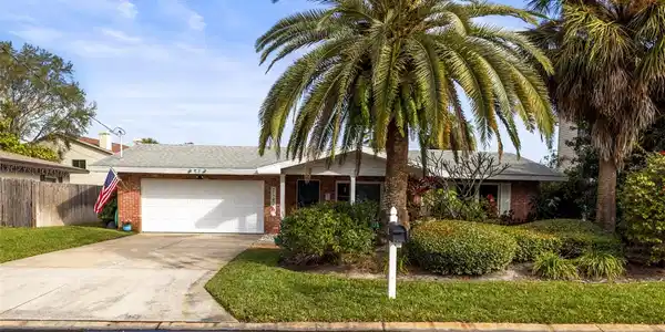54 NICHOLAS DRIVE