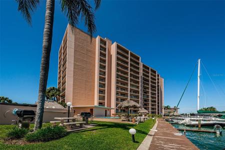 51 ISLAND WAY