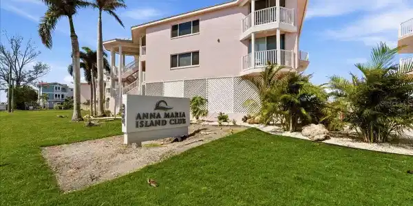 2600 GULF DRIVE N
