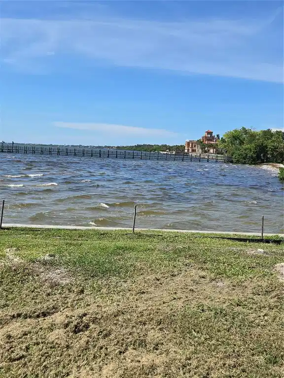 Image 1 Image 1