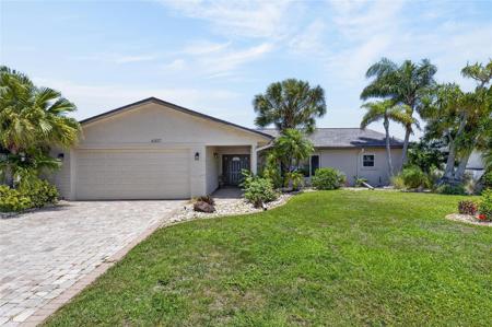 6307 COTTONWOOD LANE