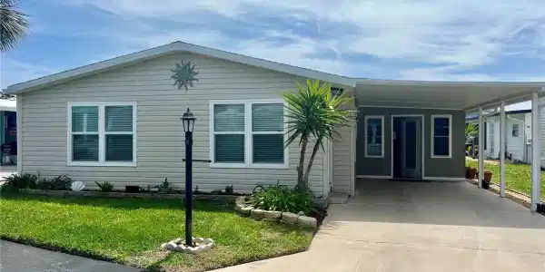 27 WINDWARD DRIVE