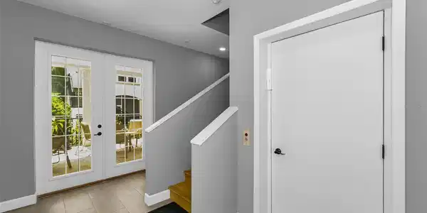 Image 4 Image 4