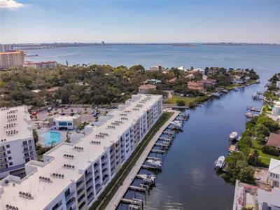 1709 N TAMIAMI TRAIL
