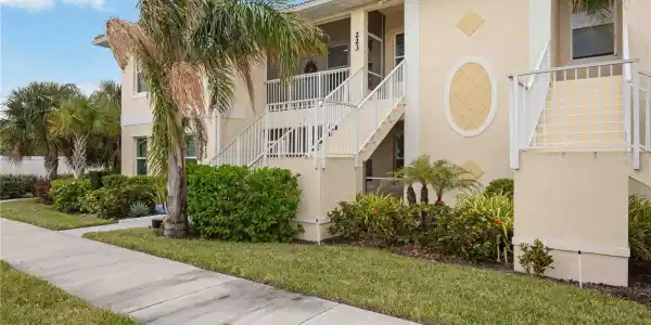 200 GARDENS EDGE DRIVE