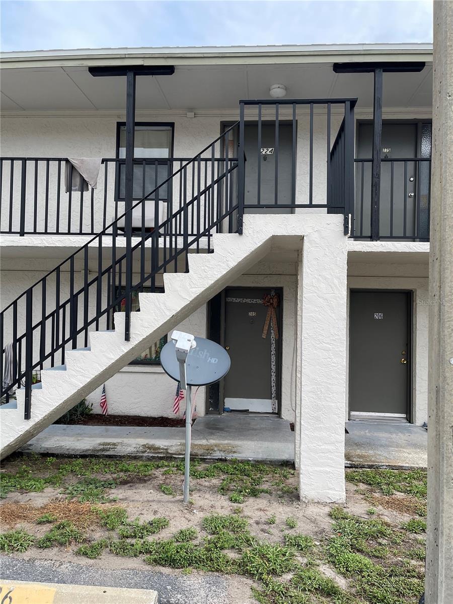 Image 1 Image 1
