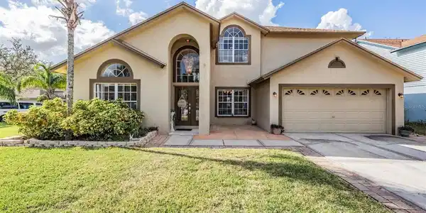 10037 OASIS PALM DRIVE