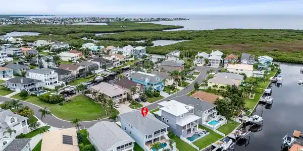 6140 SEASIDE DRIVE