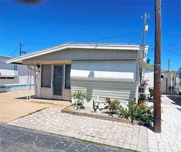 10315 CORTEZ ROAD W