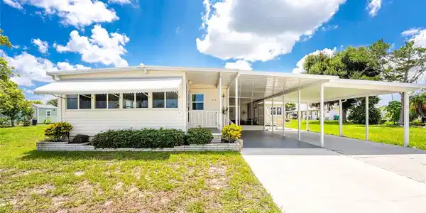 1515 SANDERLING DRIVE