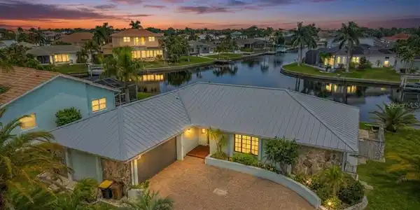 704 BIMINI LANE