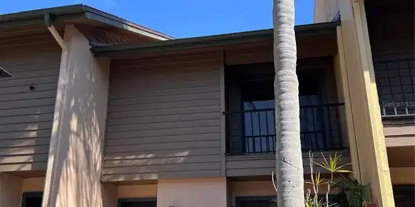984 SUNRIDGE DRIVE