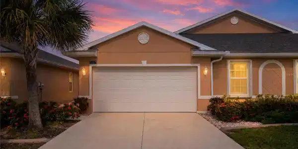 7097 W LENOX CIRCLE