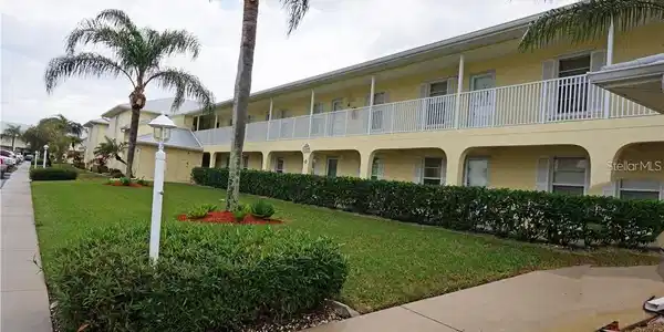 4000 BAL HARBOR BOULEVARD