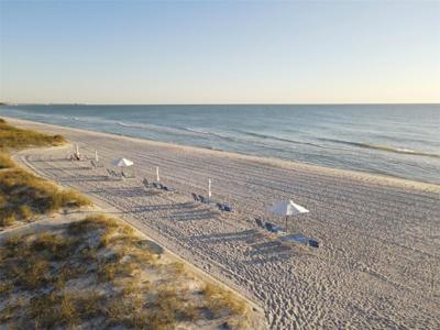 1465 GULF OF MEXICO DRIVE