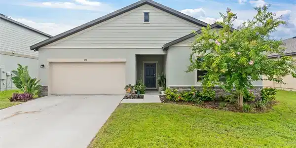 654 OCEAN SPRAY DRIVE