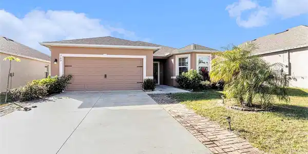 769 FOREST TRACE CIRCLE
