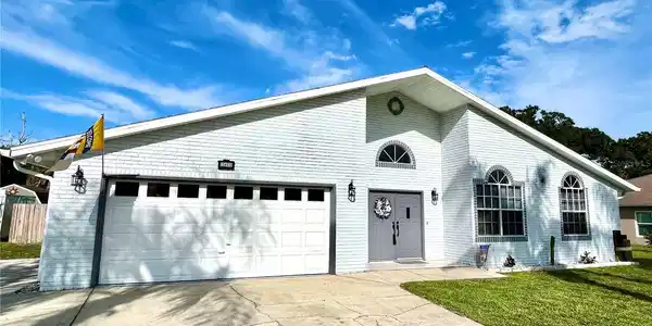 2413 VICTORY PALM DRIVE