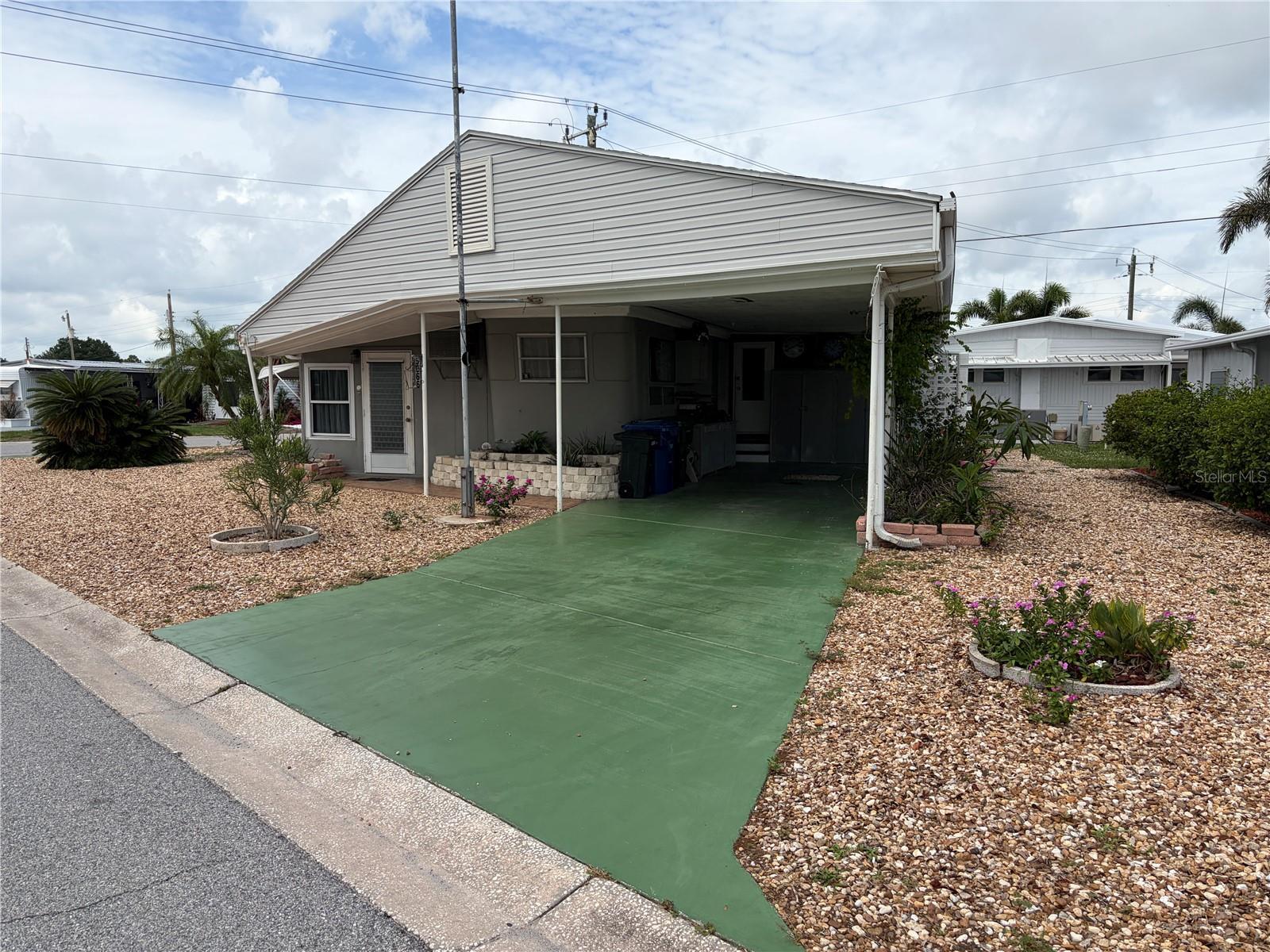 Image 1 Image 1