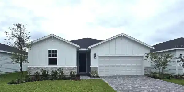 82 TEQUESTA COURT