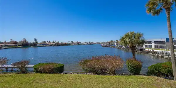 1750 COMMODORE BOULEVARD