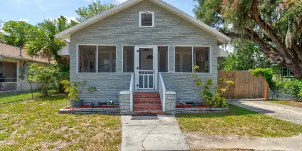 514 MARY AVENUE