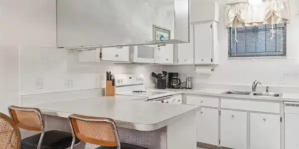 Image 3 Image 3